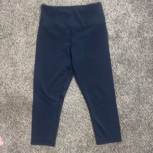 ZYIA active black crop leggings size 2